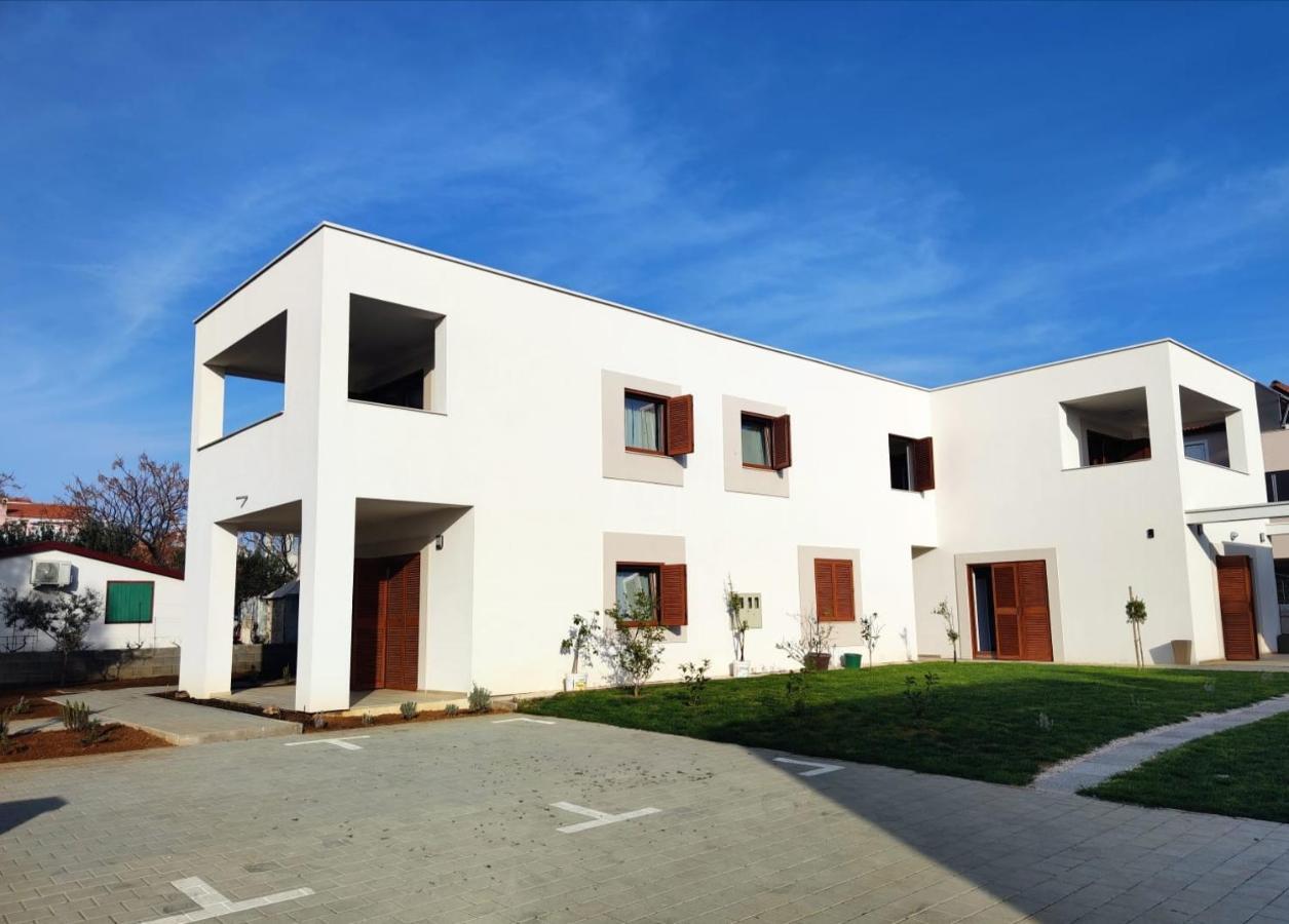 Apartments Leticia Врси Екстер'єр фото