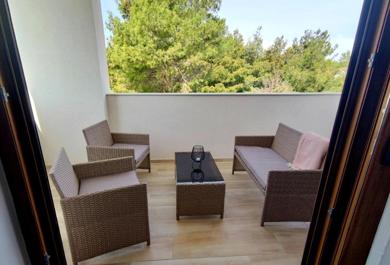 Apartments Leticia Врси Екстер'єр фото