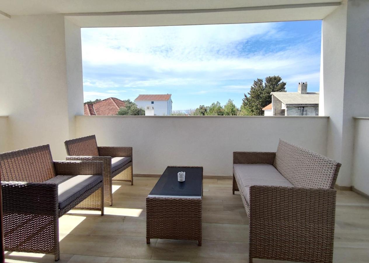 Apartments Leticia Врси Екстер'єр фото