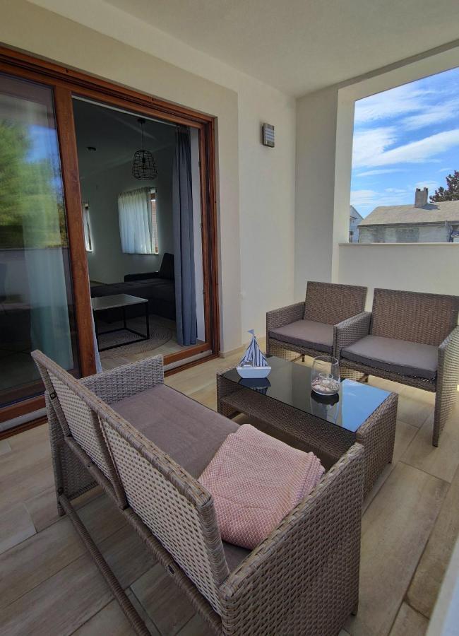 Apartments Leticia Врси Екстер'єр фото