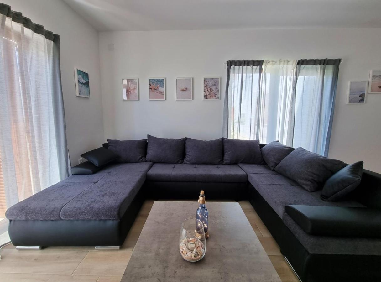 Apartments Leticia Врси Екстер'єр фото