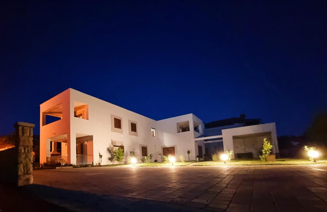 Apartments Leticia Врси Екстер'єр фото